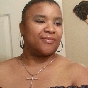 Meet your Posher, Antoinette